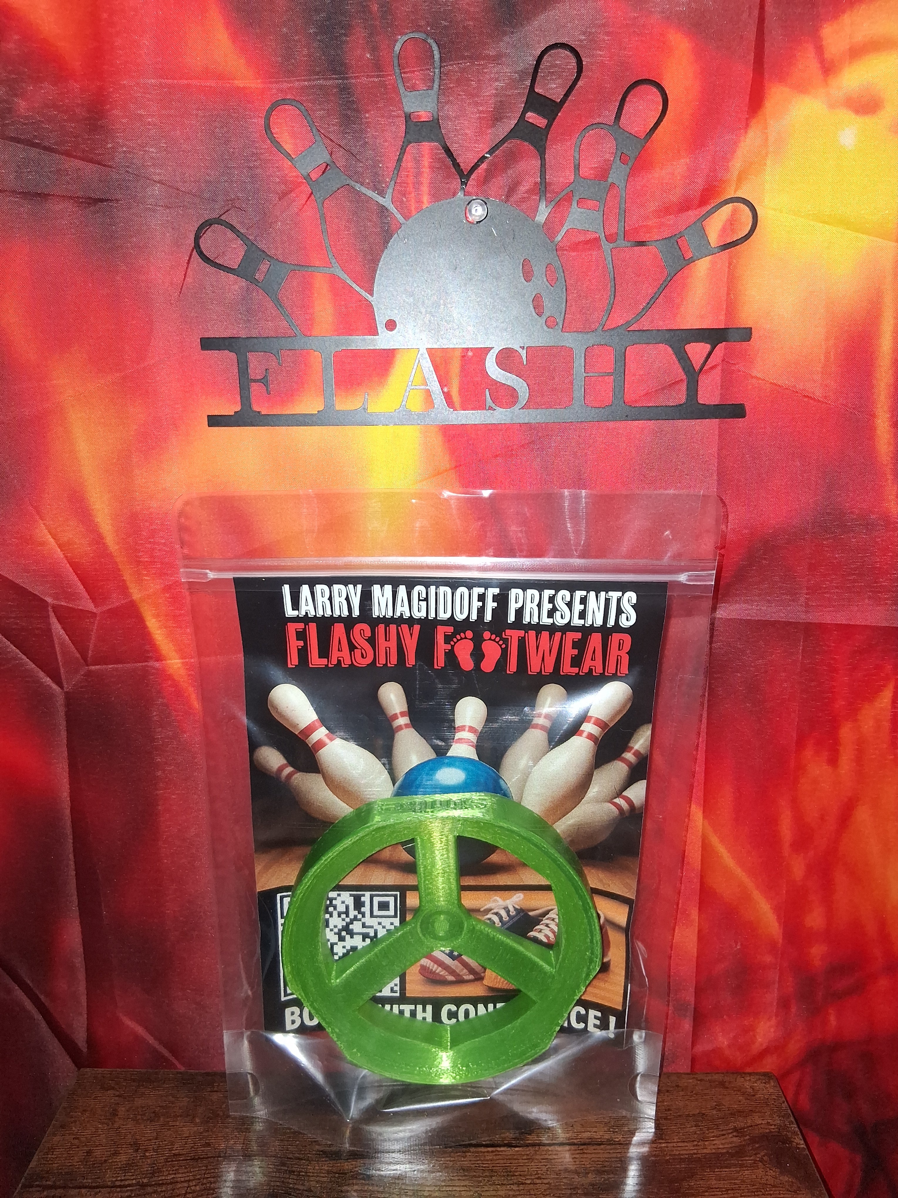 Flashy  Bowling  Cup  Holder  peace  style